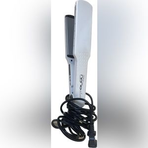 Ceramic Ionic Straightening Iron